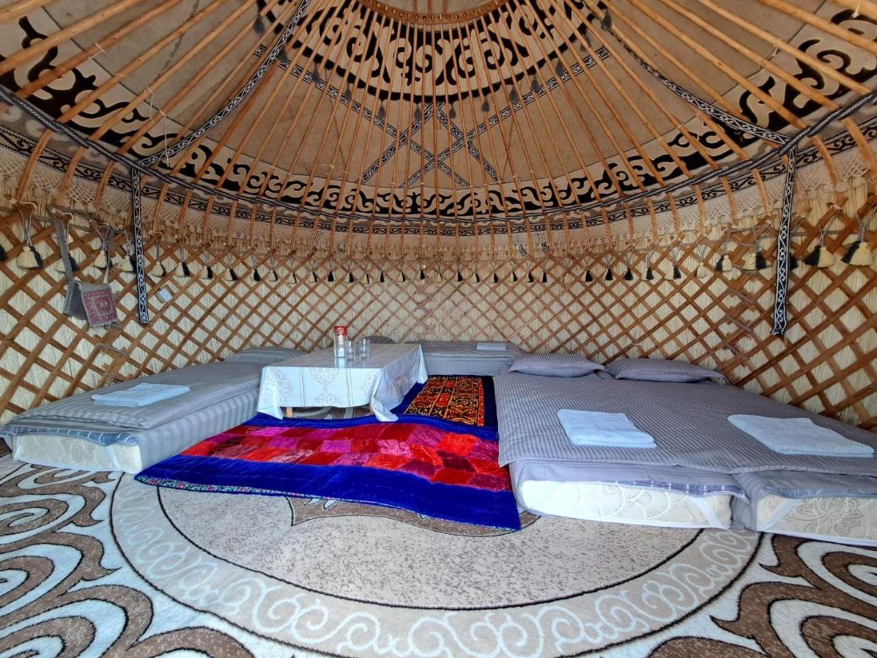 Bed and Breakfast Agat Yurt Camp à Kaji-Say Extérieur photo