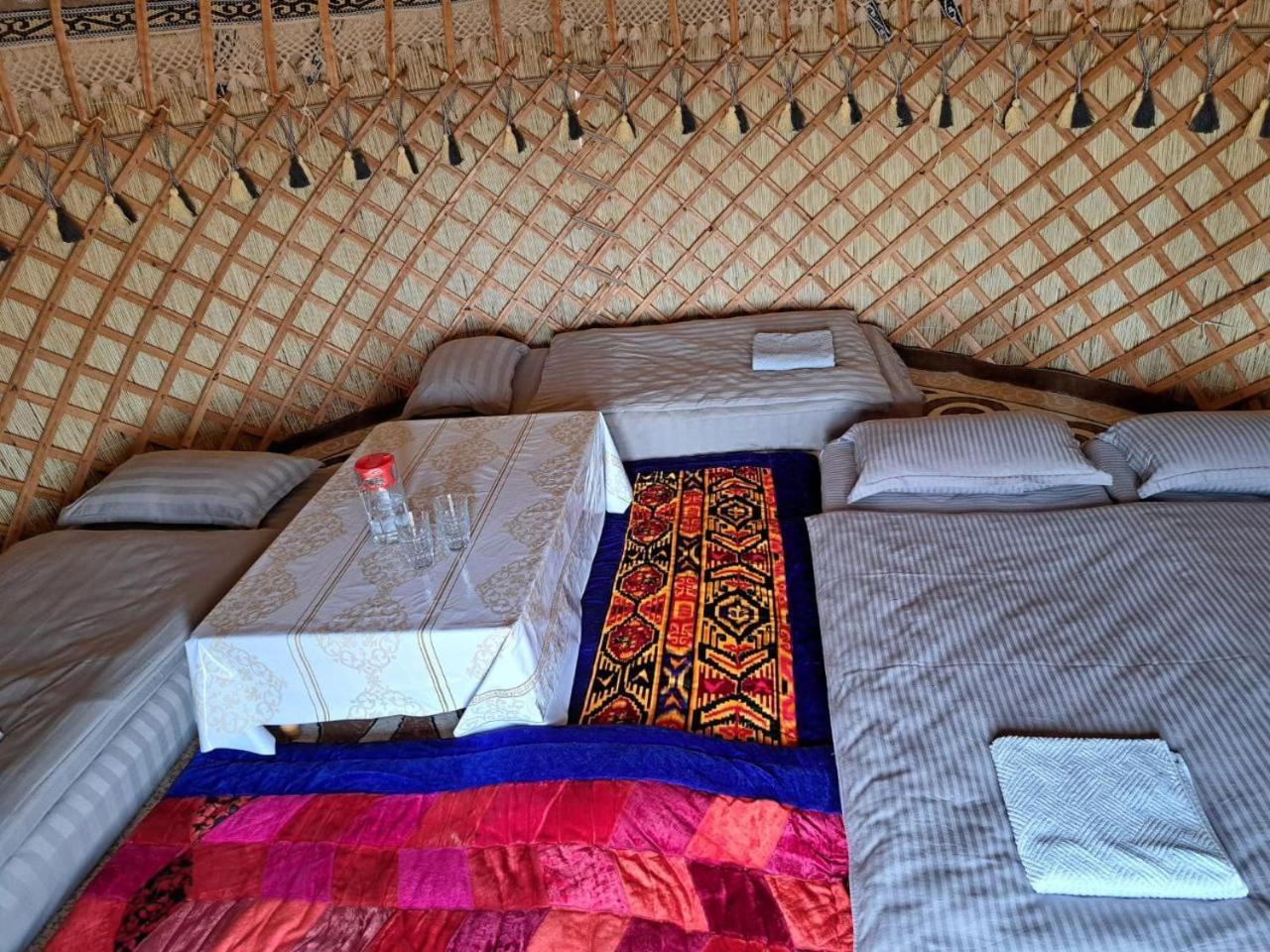 Bed and Breakfast Agat Yurt Camp à Kaji-Say Extérieur photo