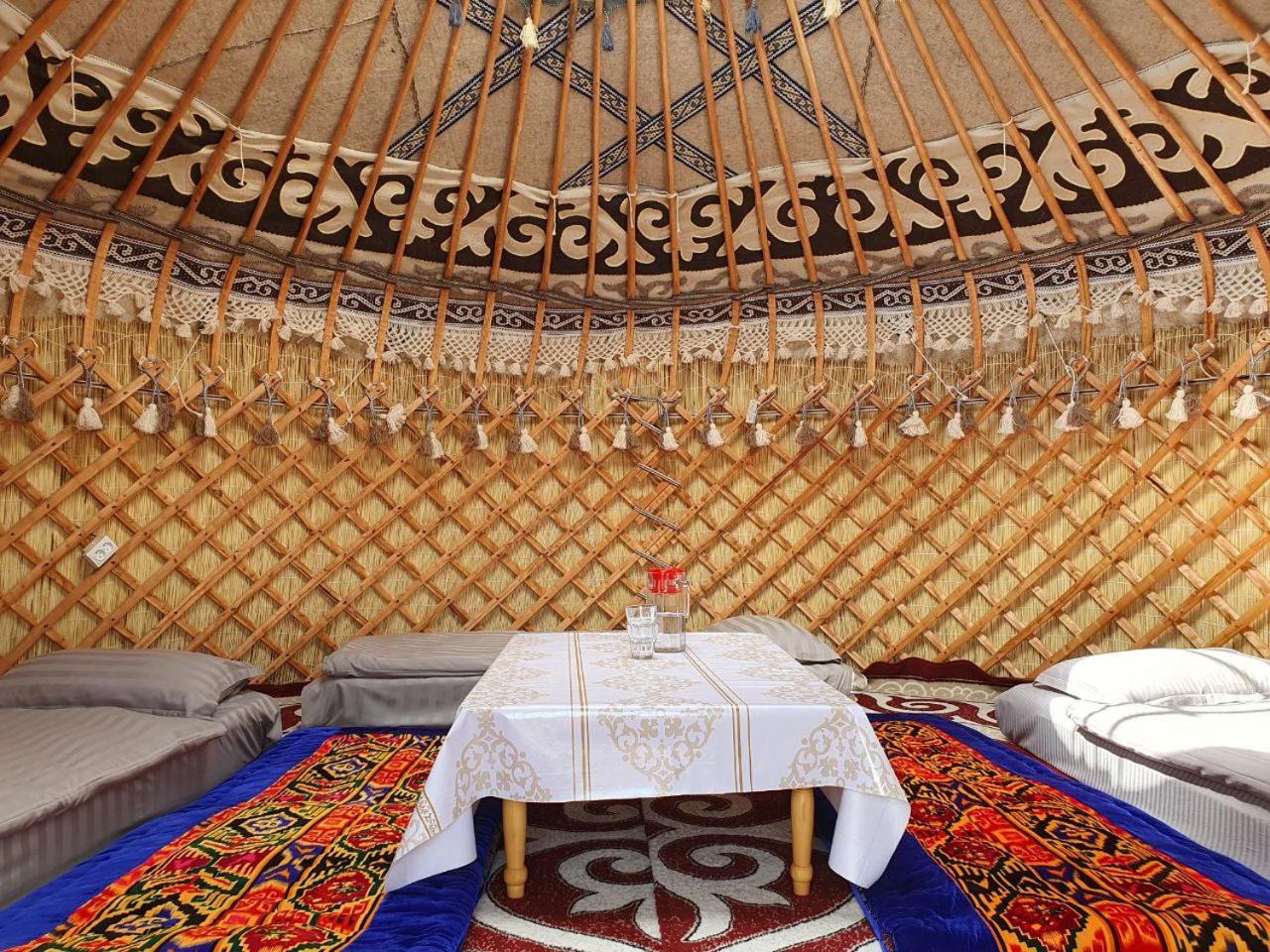 Bed and Breakfast Agat Yurt Camp à Kaji-Say Extérieur photo